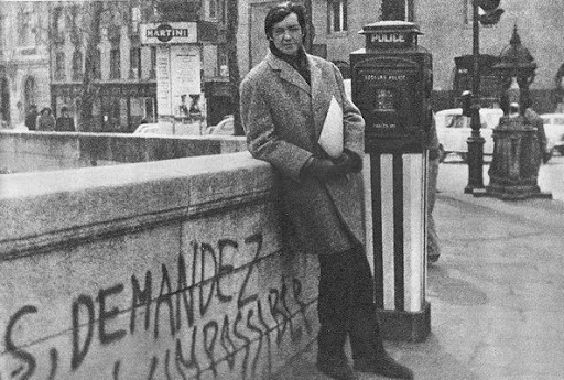 Escritor Julio Cortázar en París